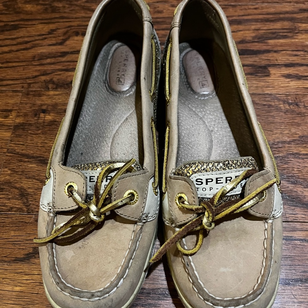 Sperry 7.5 boat shoes metallic loafer gold